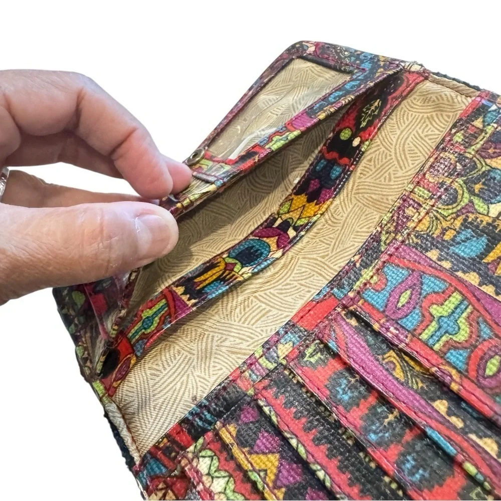 PREOWNED-SAKROOTS SLIM ELEPHANT Wallet-11 CC Slots-4 Full Dollar~Zip Coin-Snap